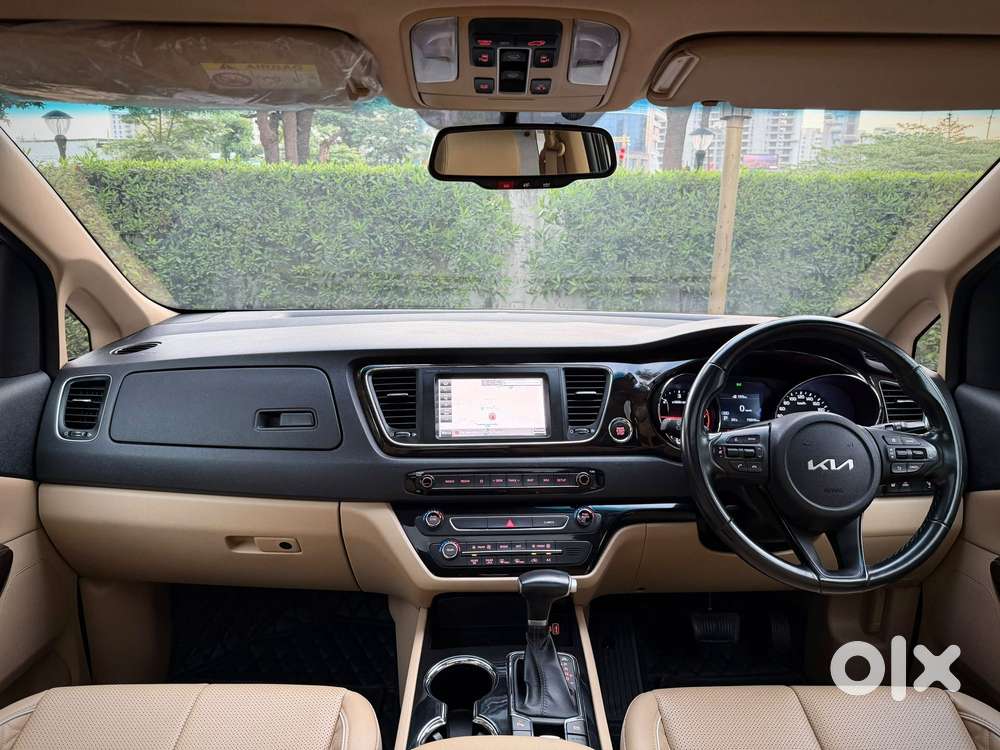 Kia Carnival Limousine Plus 7 Str, 2022, Diesel