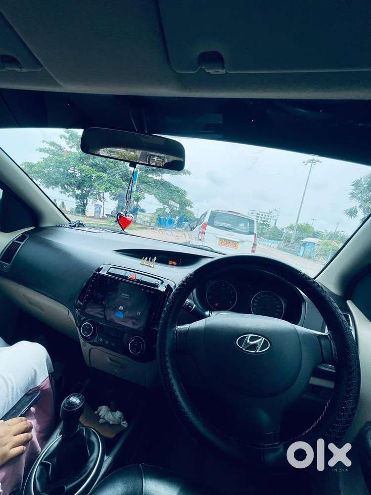 Hyundai I20 2013 Petrol Well Maintained