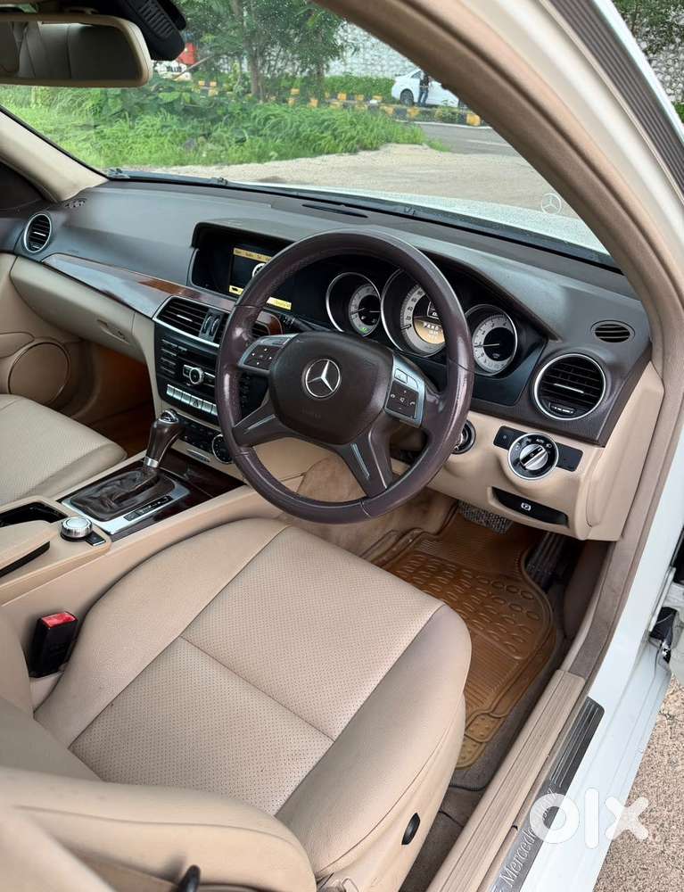 Mercedes-benz C-class 1.8 C200 Cgi Elegance, 2012, Petrol