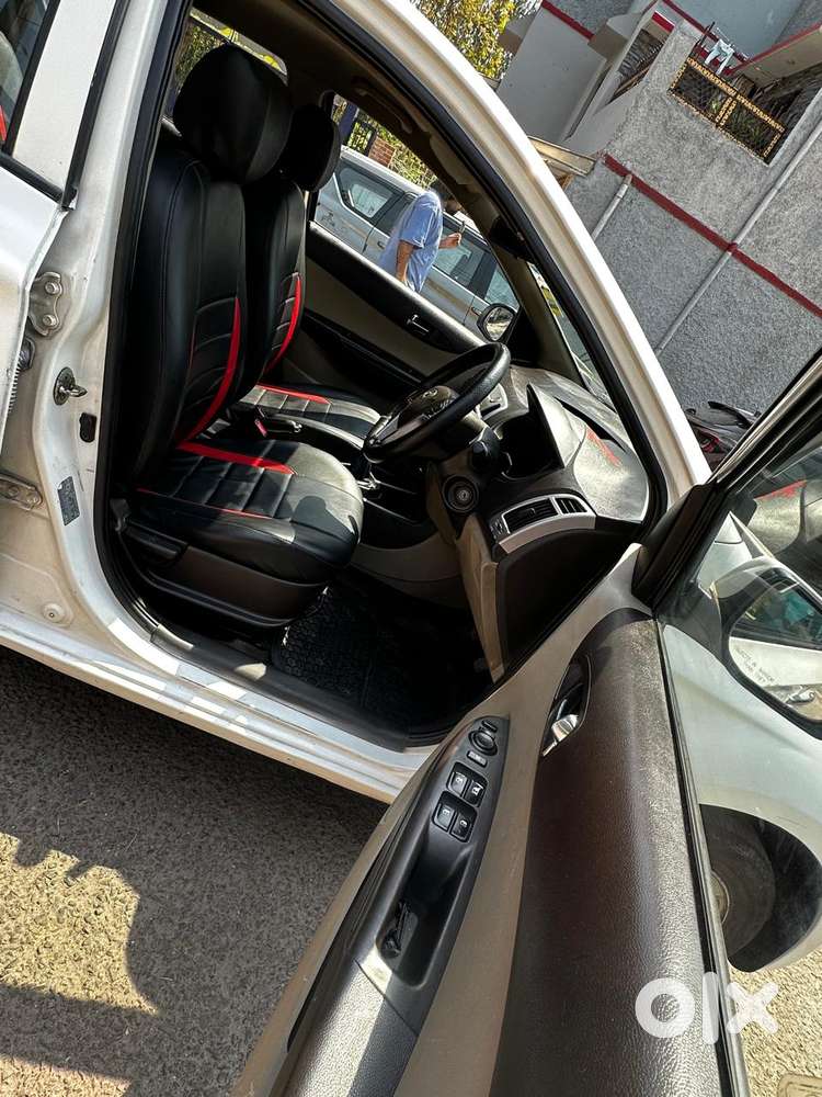 Hyundai I20 2010-2012 1.2 Sportz, 2012, Petrol