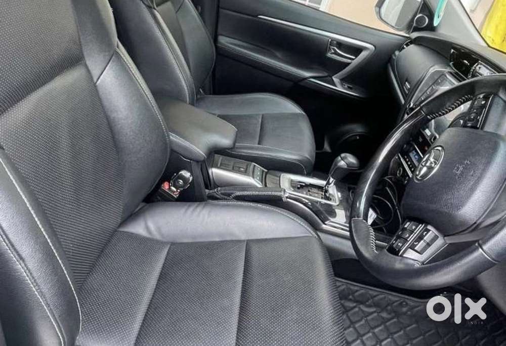 Toyota Fortuner 4x2 At 2.8 Diesel, 2023, Diesel