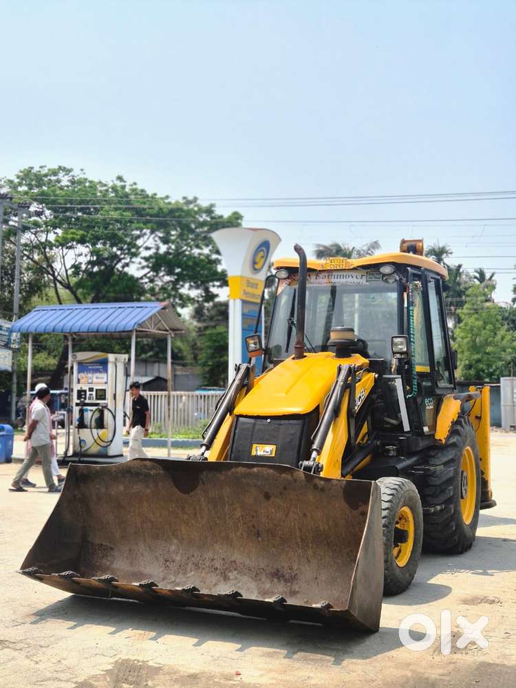 Mahindra Vision S Sub-4metre Suv Others, 2016, Diesel