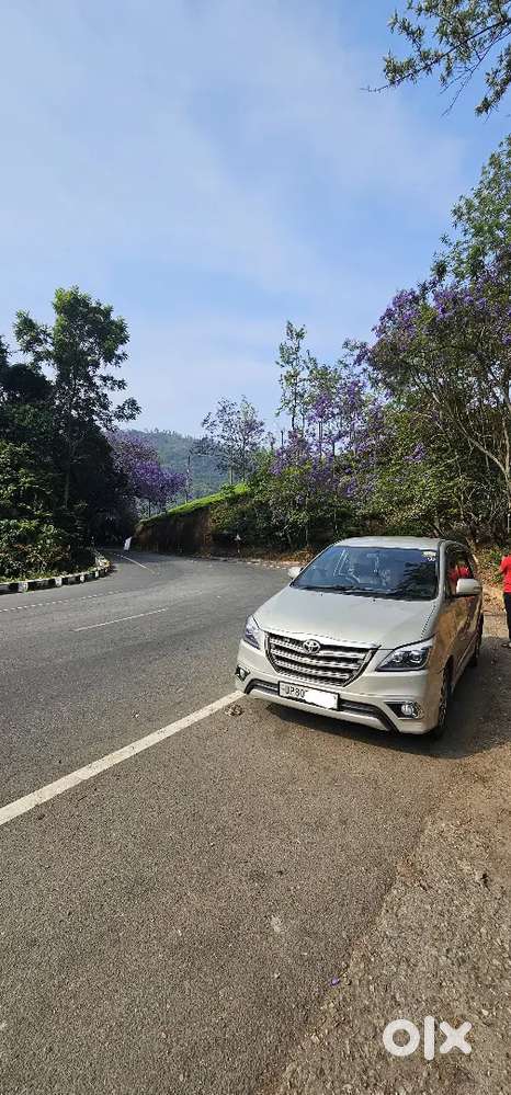 Toyota Innova (v) 2015 Model