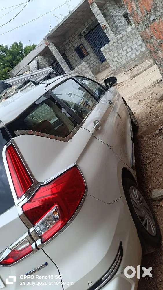 Maruti Suzuki Ertiga Lxi 2021