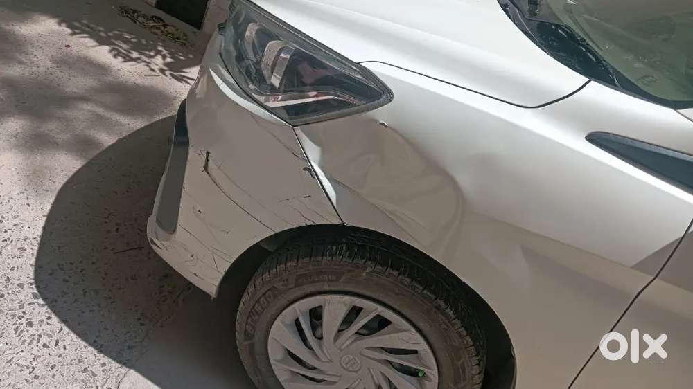 Maruti Suzuki Ertiga Petrol & Cng 80117 Km Driven