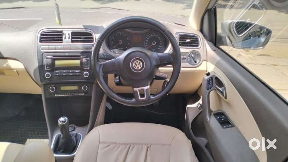 Volkswagen Vento Petrol Highline, 2011, Petrol