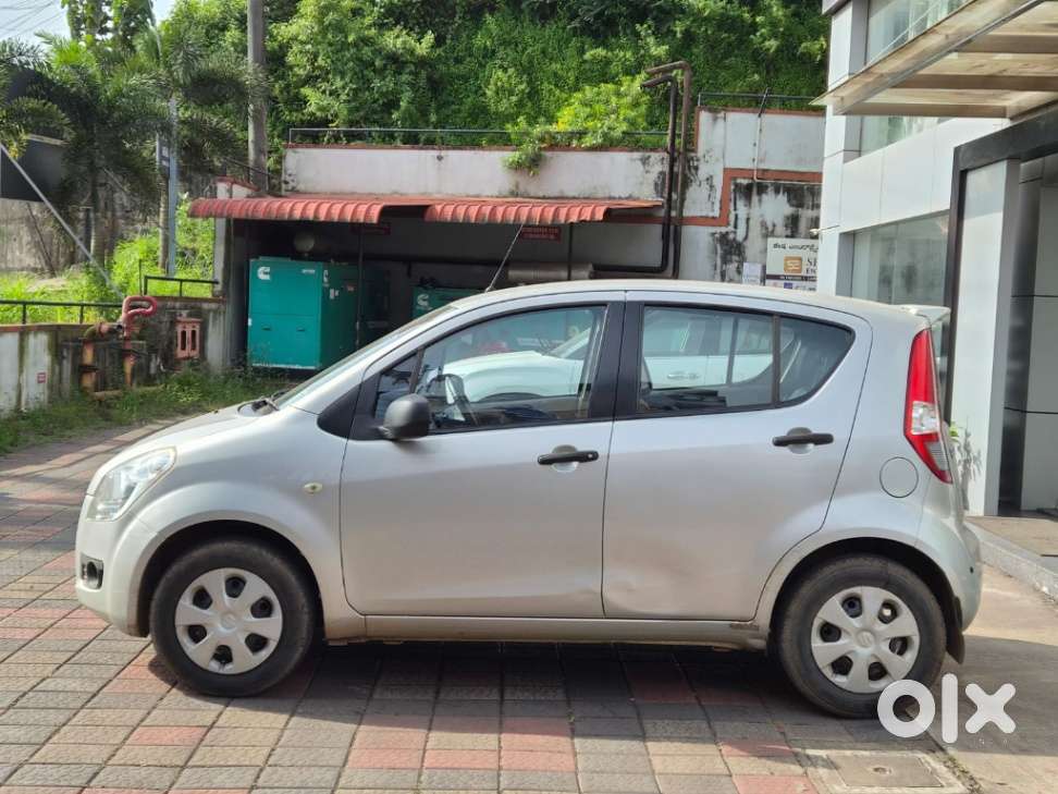 Maruti Suzuki Ritz Vxi, 2011, Petrol