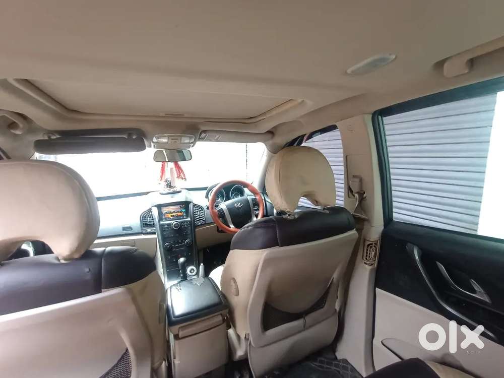 Mahindra Xuv500 2wd 2017