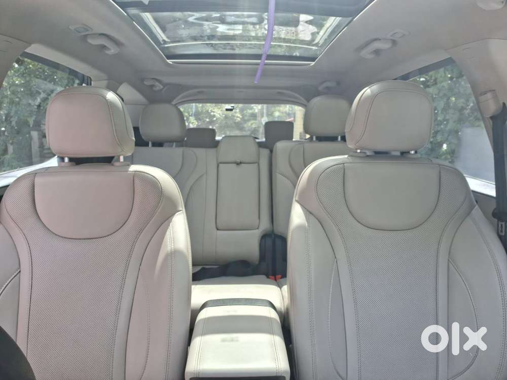 Mahindra Xuv700 2.2 Ax 7 Diesel At Luxury Pack Str, 2024, Diesel