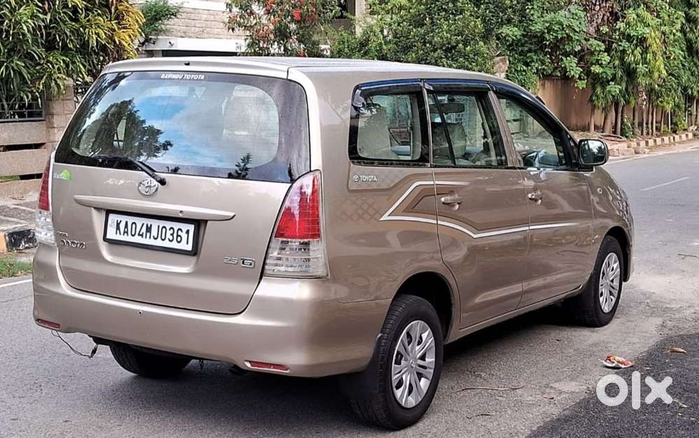 Toyota Innova 2.5 G (diesel) 7 Seater, 2011, Diesel