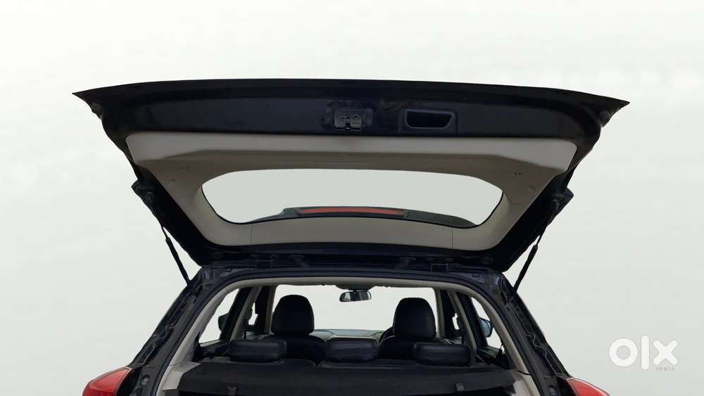 Mahindra Xuv300 W8, 2021, Petrol