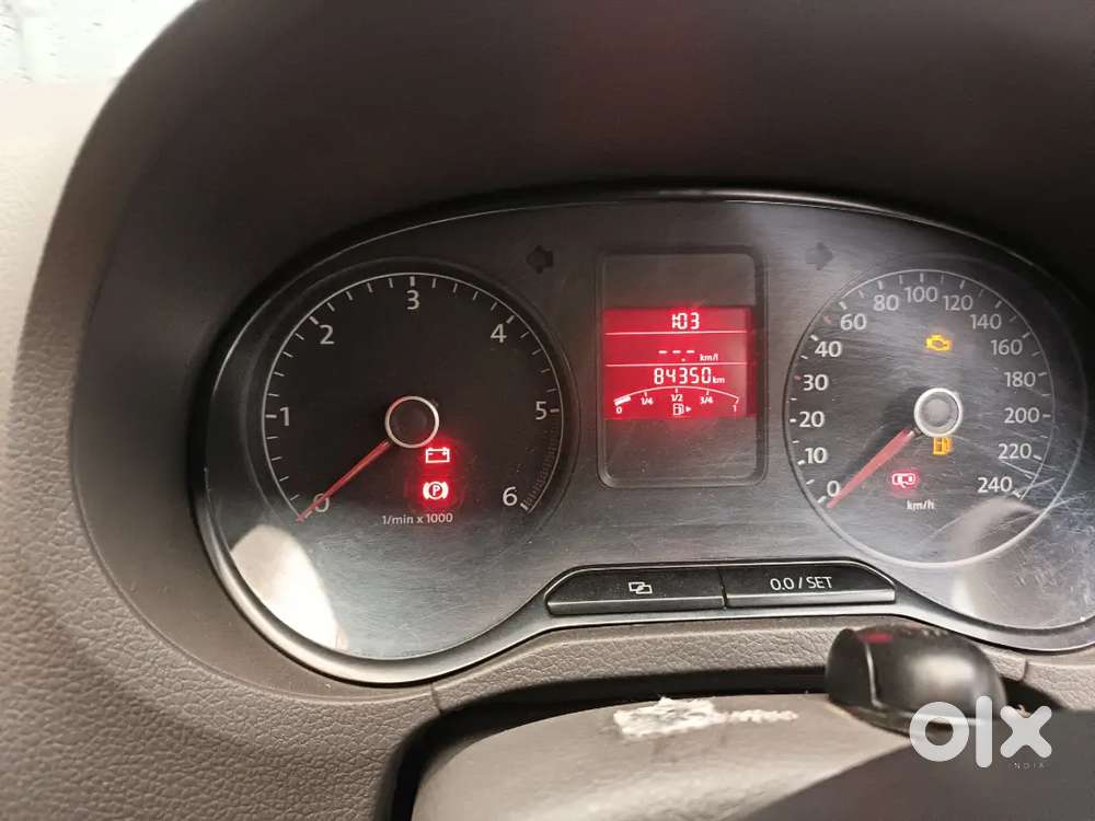 Volkswagen Vento  Highline 2013
