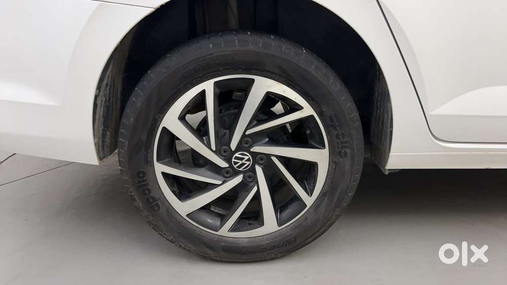 Volkswagen Virtus 1.0 Topline Tsi At, 2024, Petrol