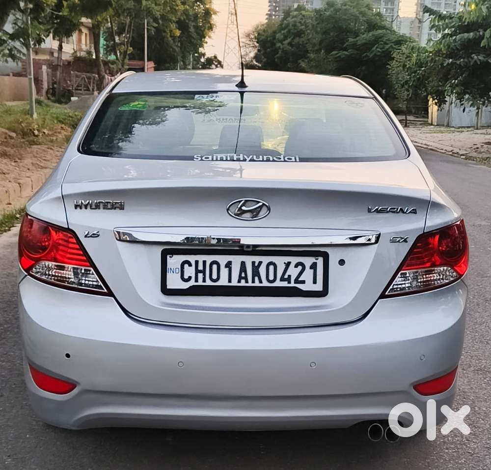 Hyundai Fluidic Verna 1.6 Vtvt Sx, 2011, Petrol
