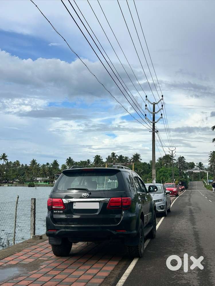 Toyota Fortuner Diesel 2013
