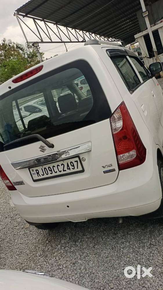 Maruti Suzuki Wagon R Amt Vxi, 2018, Petrol