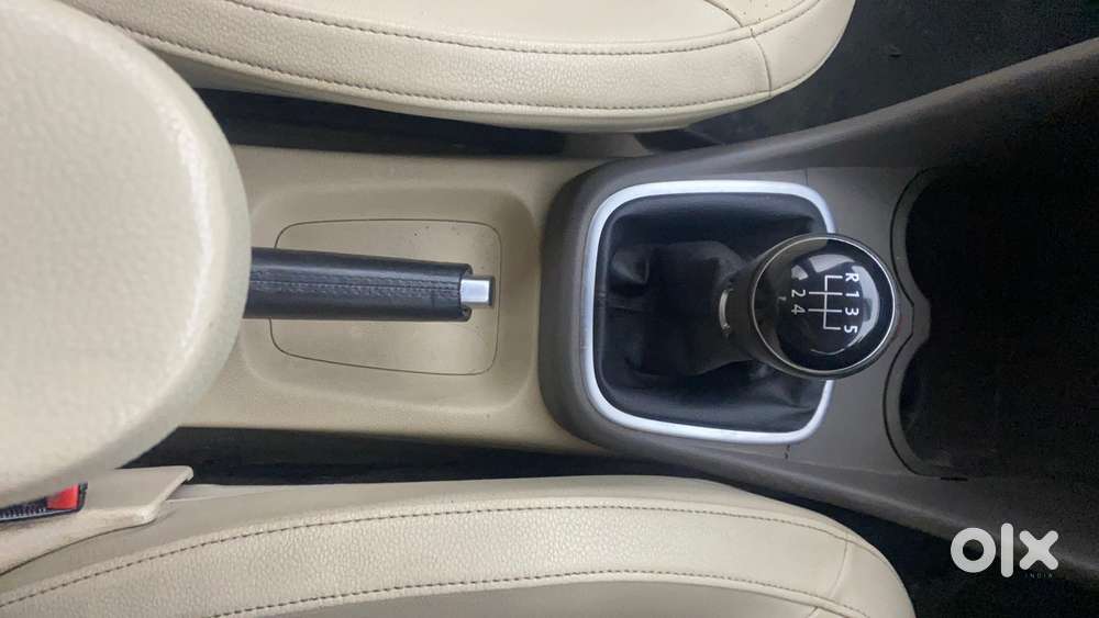 Volkswagen Vento 2010-2013 Petrol Highline, 2014, Petrol