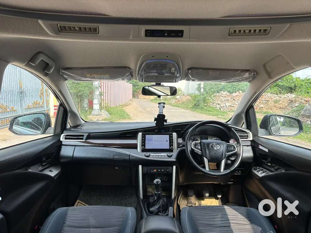 Toyota Innova Crysta 2023 Diesel Manual