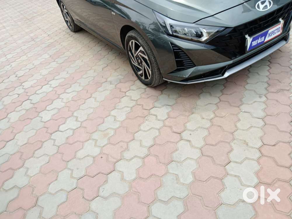 Hyundai I20 1.4 Asta (o) At With Sunroof, 2023, Petrol
