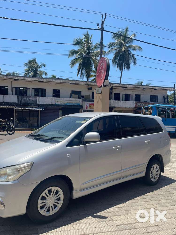 Toyota Innova Diesel 2014