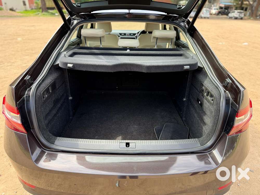 Skoda Superb Style 2.0 Tdi At, 2018, Diesel