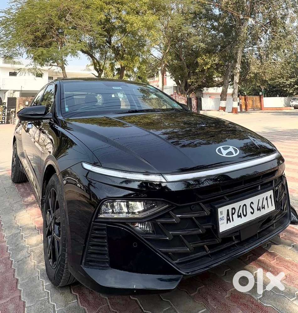 Hyundai New Verna Turbo Dct