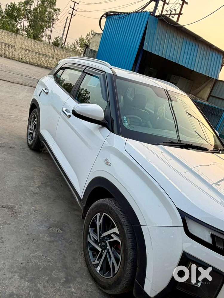 2024 Hyundai Petrol Manual Car
