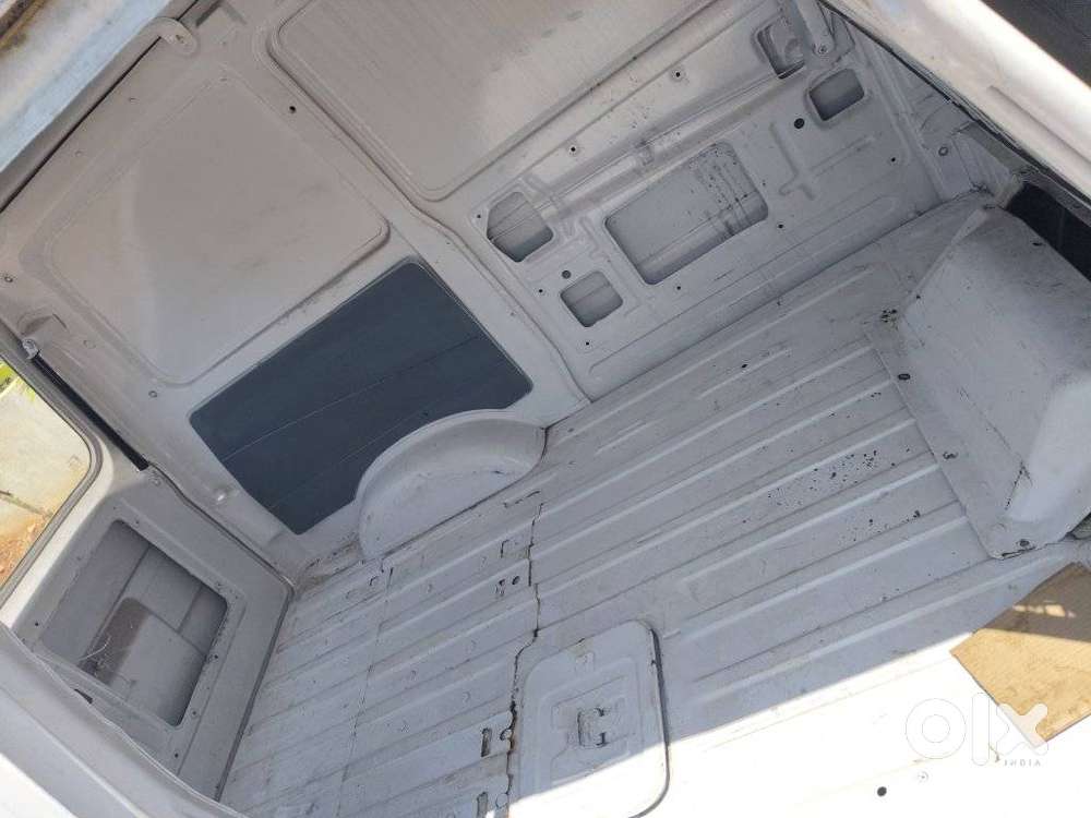 Maruti Suzuki Omni, 2013, Petrol