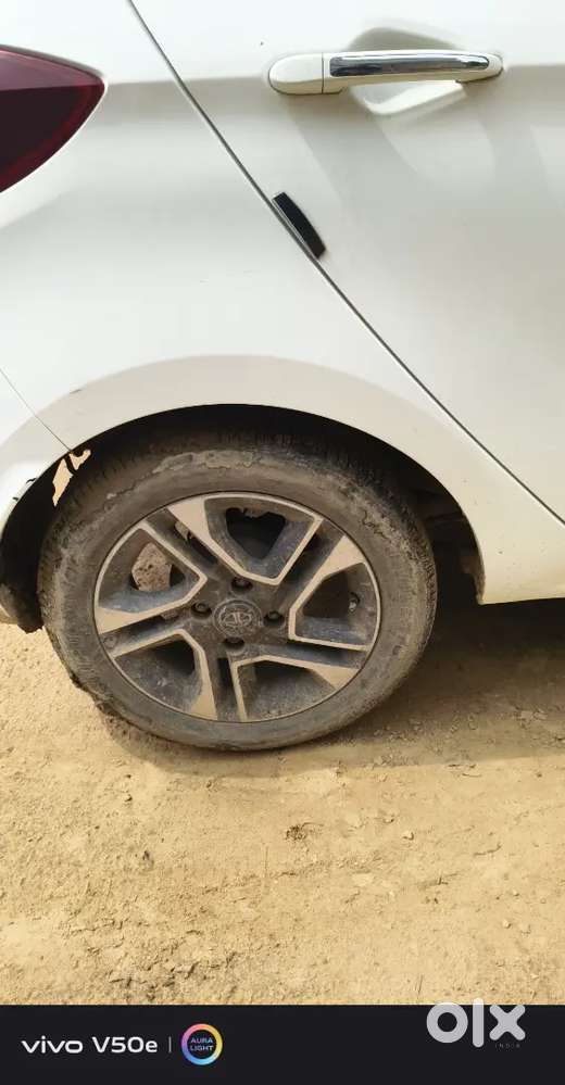 Tata Tiago 1.2 Revotron 2023