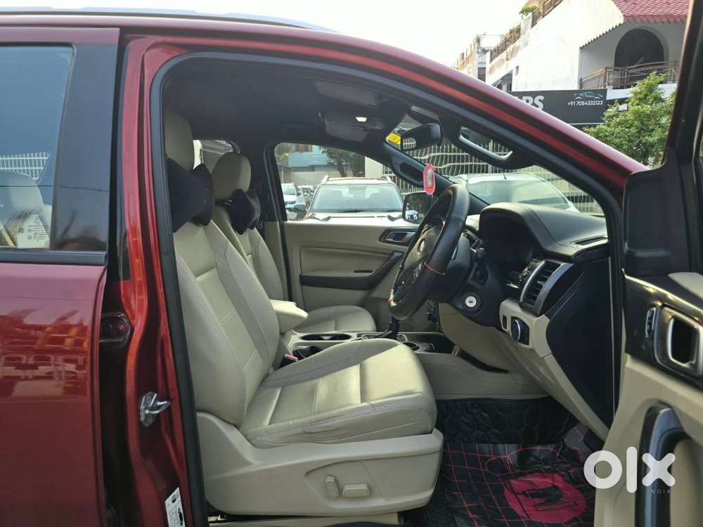 Ford Endeavour 2.2 Titanium At 4x2, 2016, Diesel