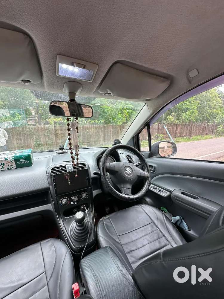 Maruti Suzuki Ritz 2011 Petrol Manual  Well-maintained