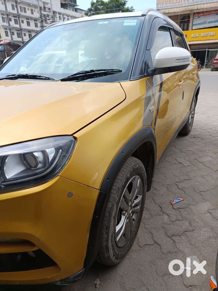 Maruti Suzuki Vitara Brezza 1.5 Zxi Plus Dual Tone, 2016, Diesel