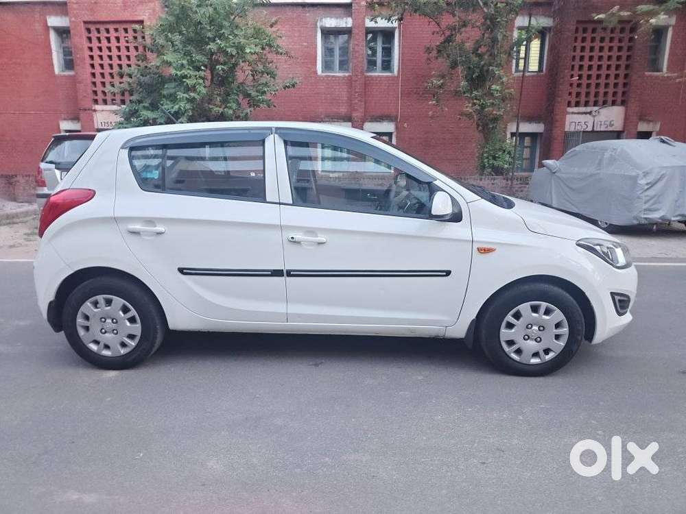 Hyundai I20 Magna Plus, 2013, Petrol