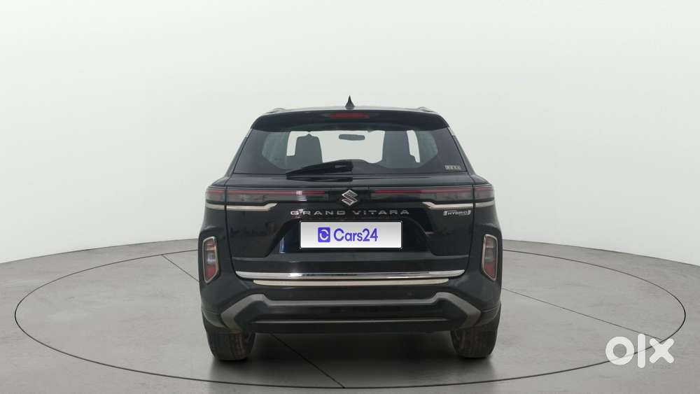 Maruti Suzuki Grand Vitara 1.5 Alpha Plus Intelligent Hybrid Ecvt, 2..