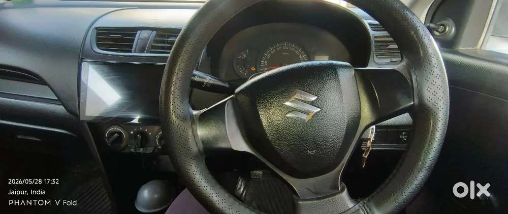 Swift Maruti Suzuki 2012 Car