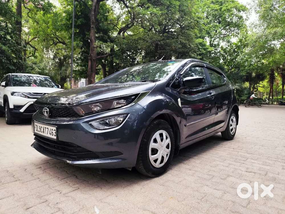 Tata Altroz Xe Petrol, 2020, Petrol