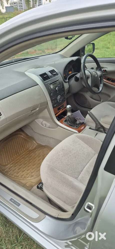 Toyota Corolla Altis 2011 Petrol 90000 Km Driven