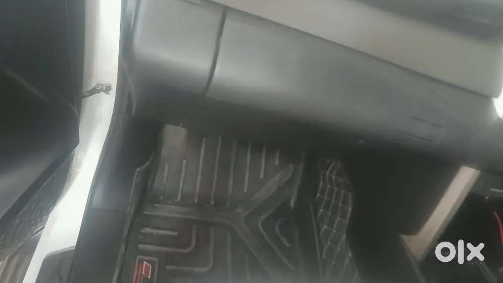 Toyota Innova Crysta 2024