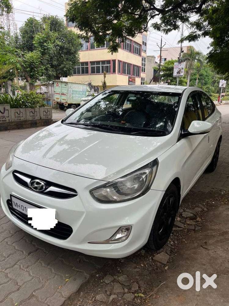 Hyundai Verna 1.4 Vtvt Gl, 2013, Petrol