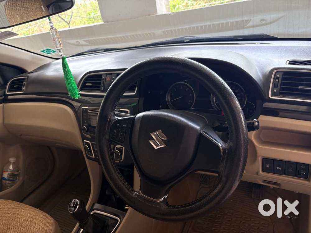 Maruti Suzuki Ciaz Vdi+ Shvs (2016) – ₹4.90 Lakhs