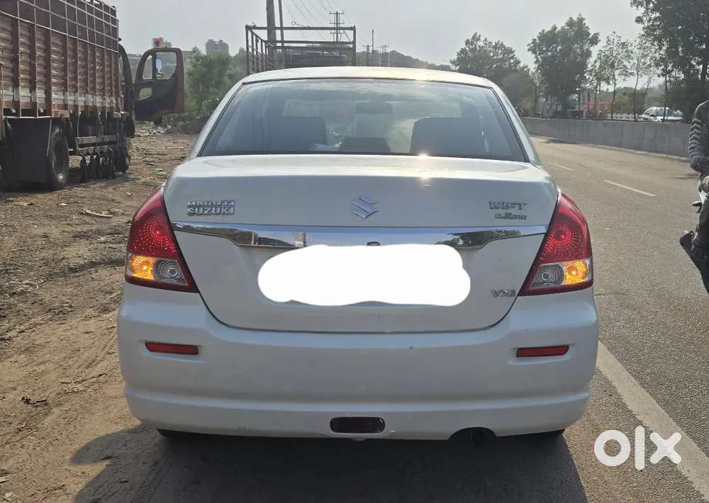 Maruti Suzuki Swift Dzire 2011
