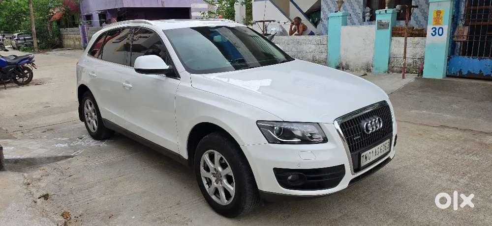 Audi Q5 Diesel 2012 Premium Car With Premium Condition
