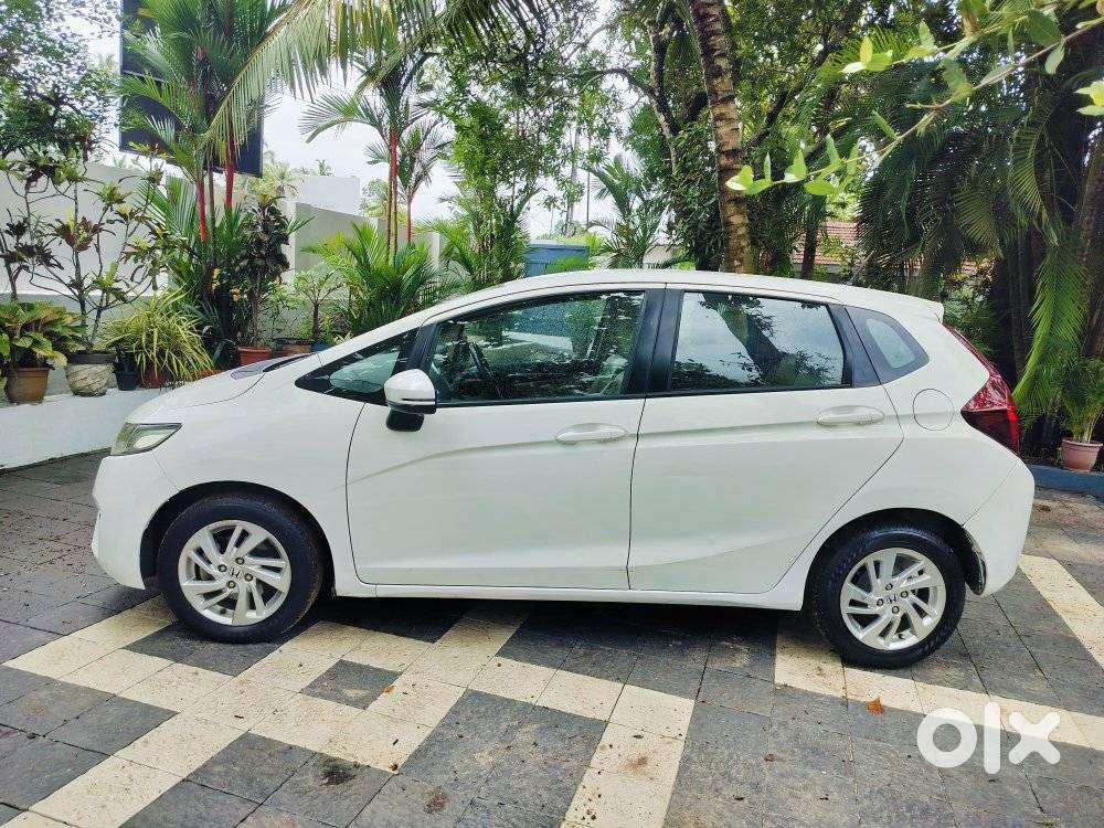 Honda Jazz V Cvt, 2017, Petrol