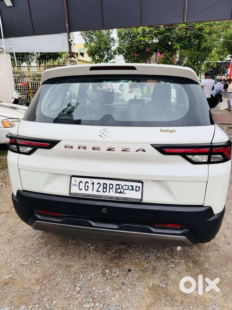 Maruti Suzuki Brezza 1.5 Lxi Smart Hybrid, 2024, Petrol