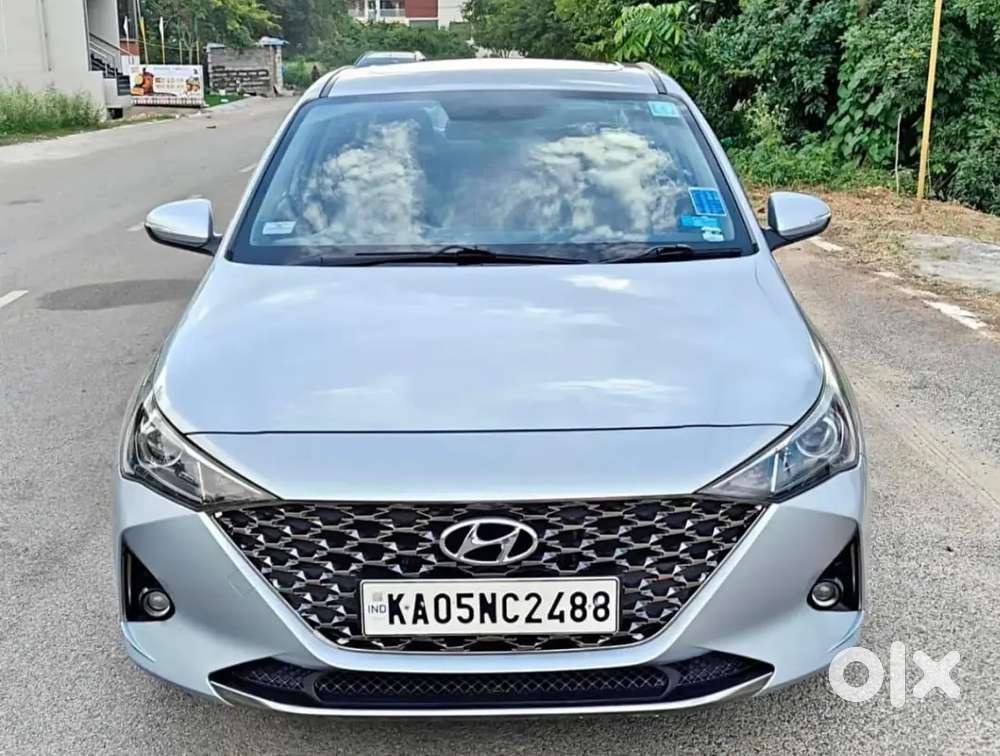 Hyundai Verna Sx With Sunroof