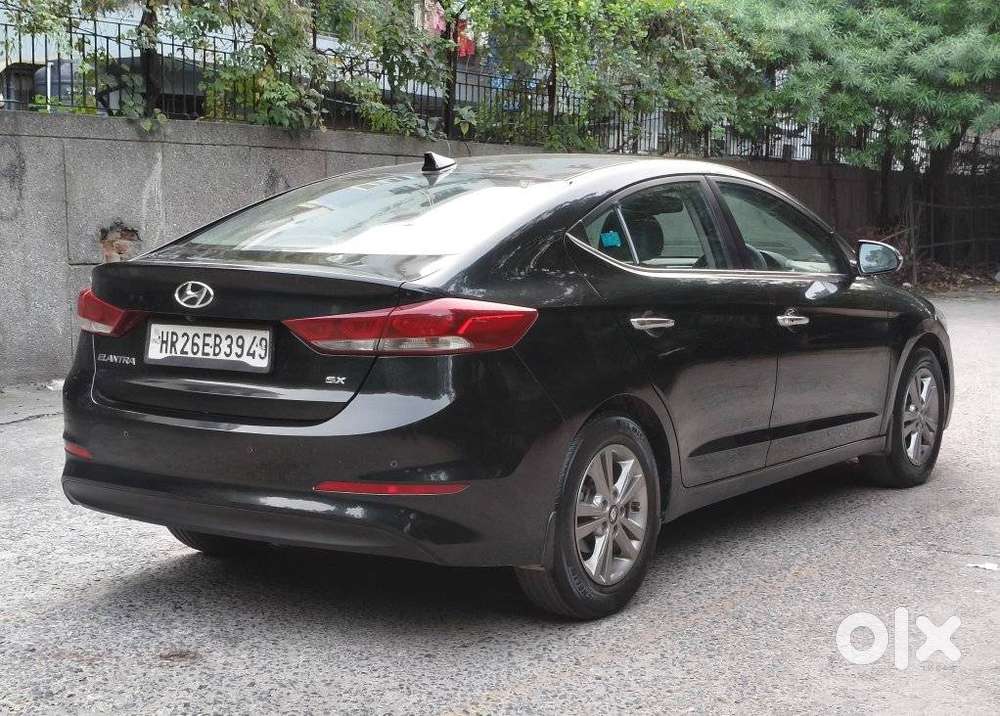 Hyundai Elantra Sx At, 2019, Petrol