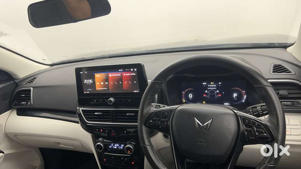 Mahindra Xuv 3xo Ax5l 1.2 Petrol At, 2024, Petrol