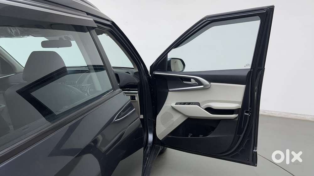 Kia Carens 1.5 Prestige 7 Str, 2024, Petrol