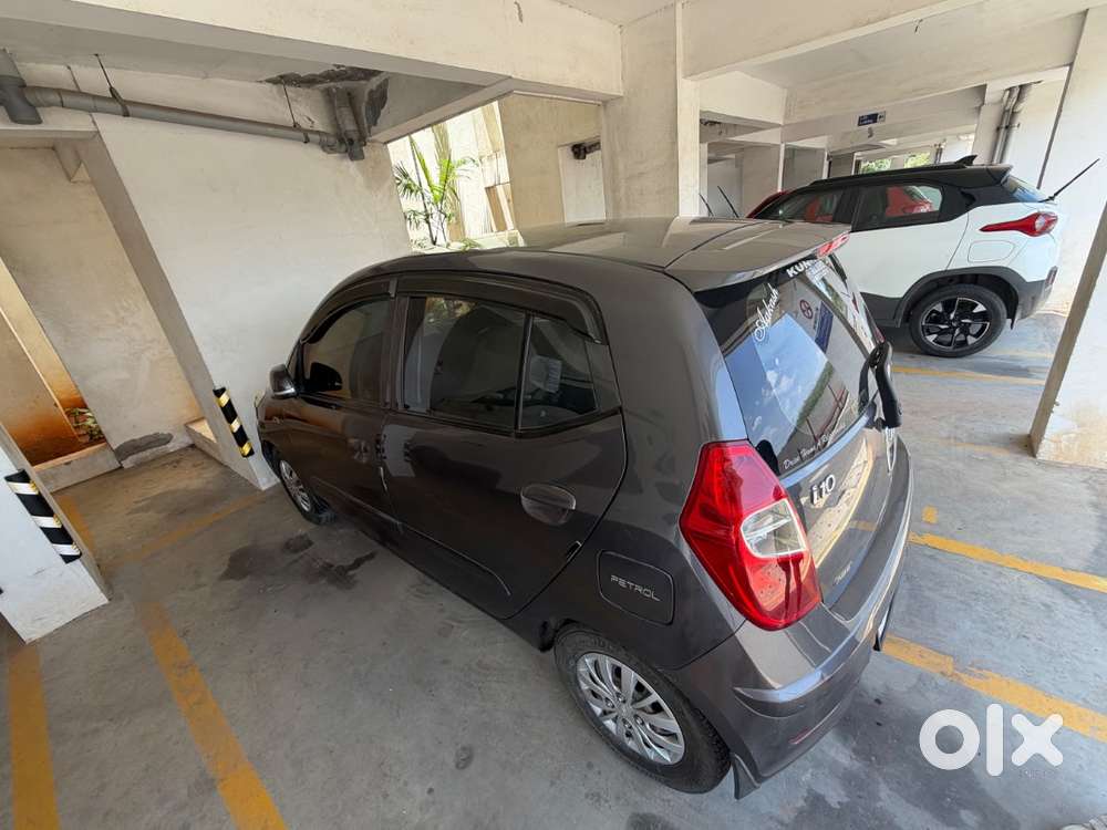 Hyundai I10 2013 Year Maintained Well.
