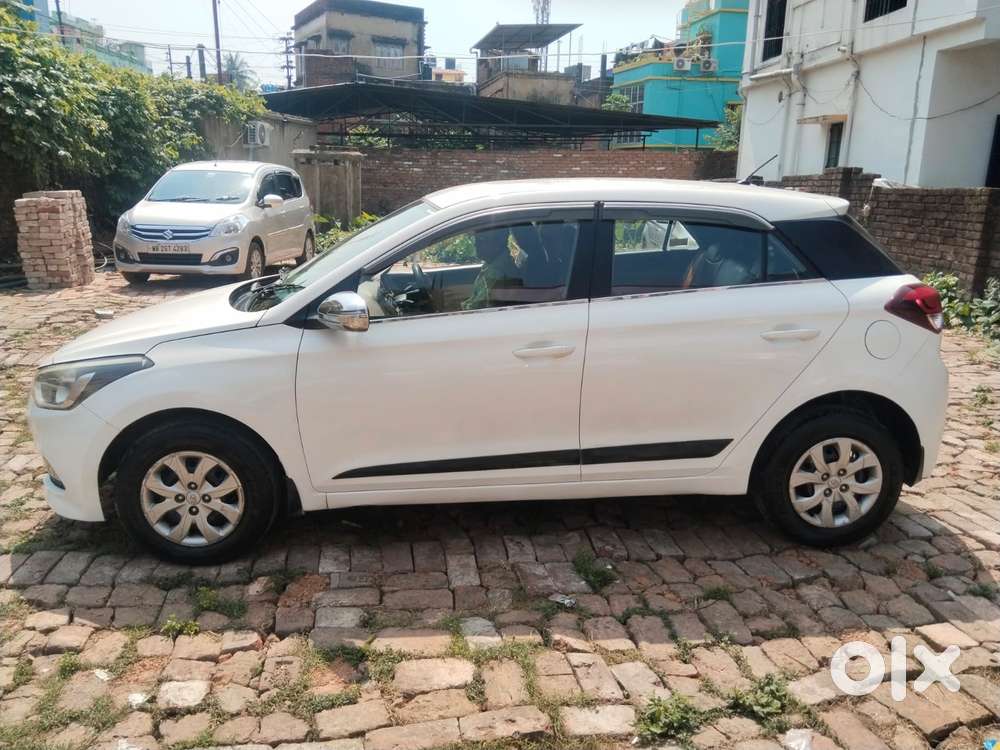 Hyundai Elite I20 Sportz (o) 1.2 Mt, 2015, Petrol